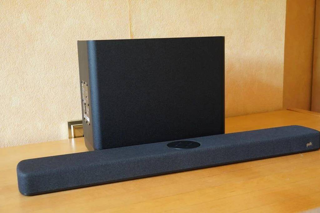 Polk Audio React theatre Sound Bar System With React Sub