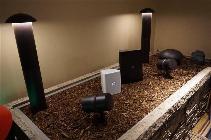 Revel L42-xc 2-way Outdoor Speaker With Integrated Led (each)