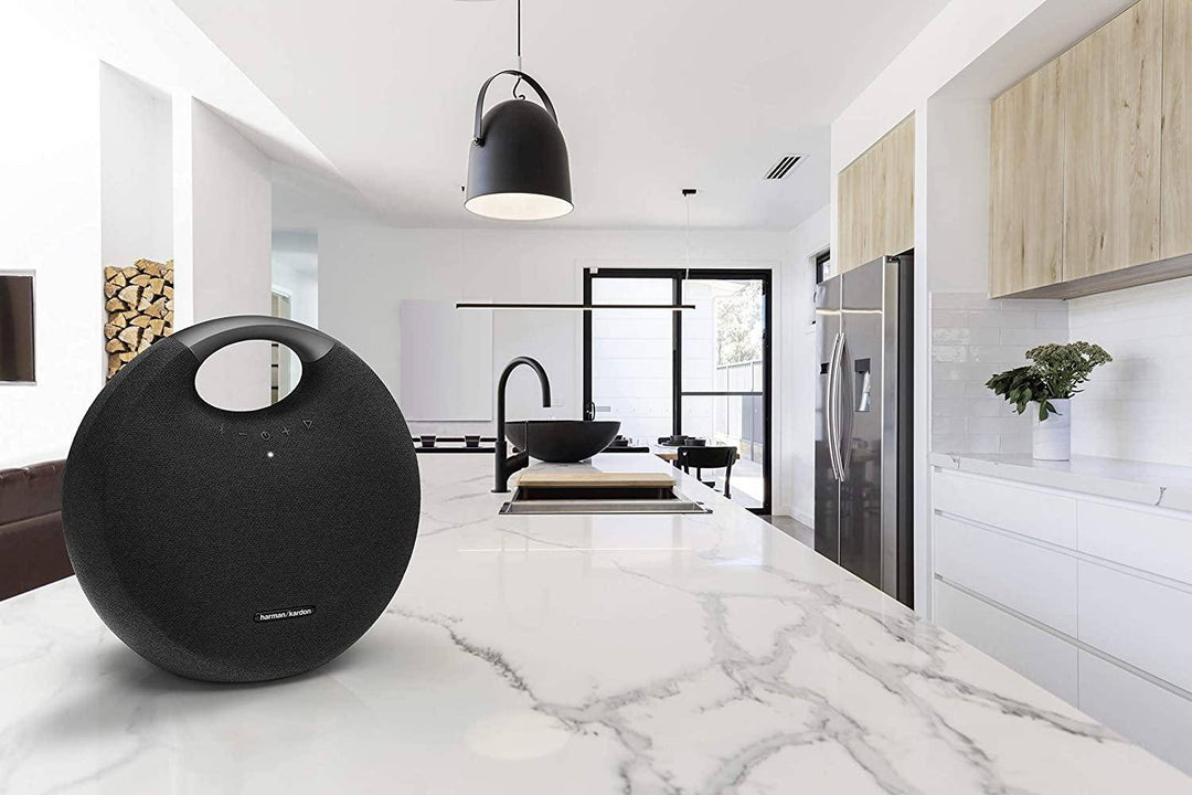 Harman Kardon Onyx Studio 6 Wireless Speaker Blue